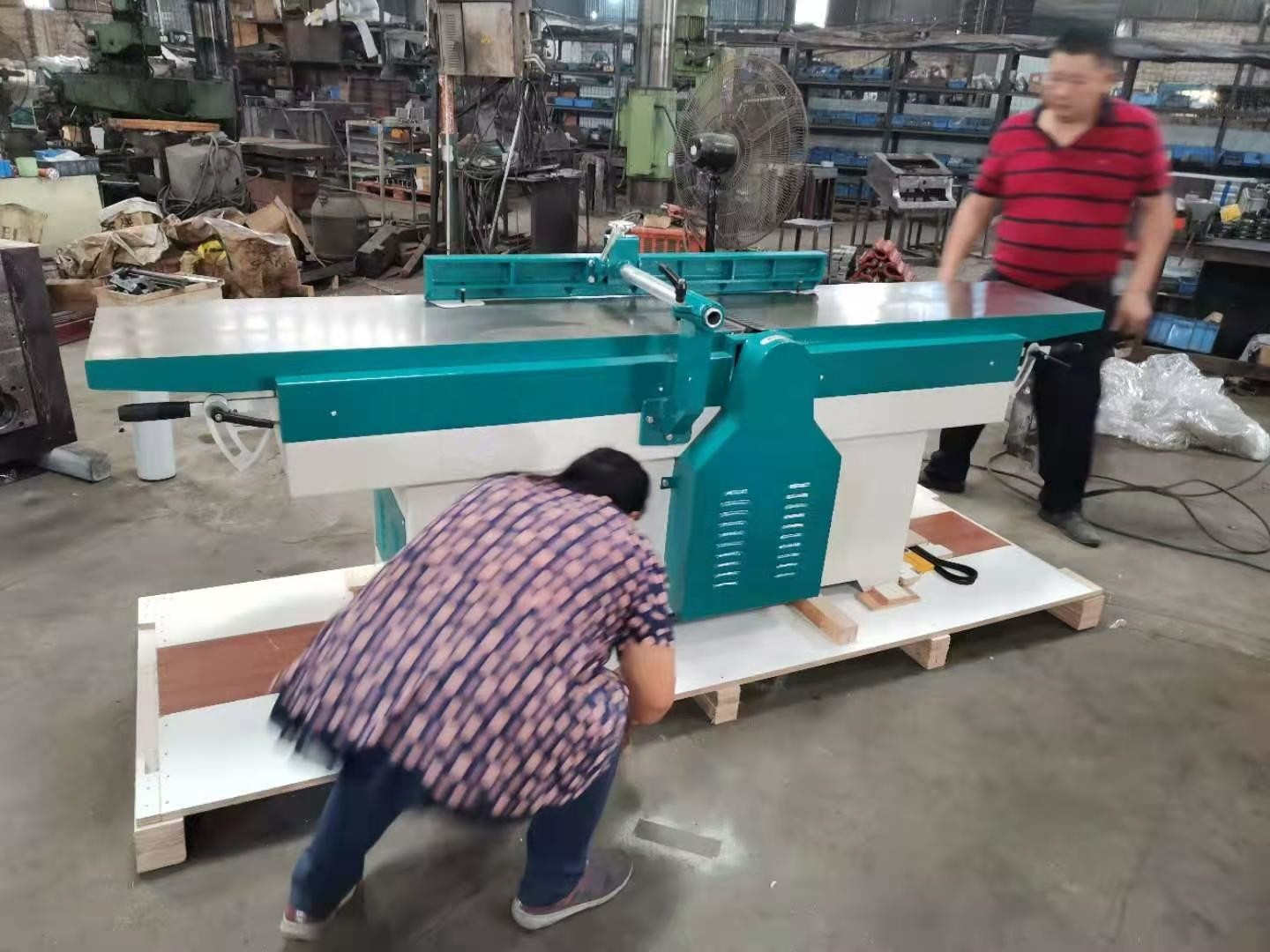 Woodworking Machinery - 400mm（15.7インチ）木工用ヘビーデューティー家具木材表面スパイラルストレートプレーナージョインターかんな刃工具機械