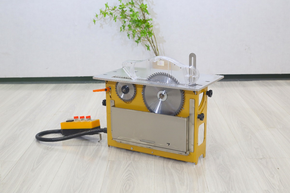 【工場価格】水平式ダストフリー複合木材テーブルソー（自動昇降 - Woodworking Machinery のレビューと価格