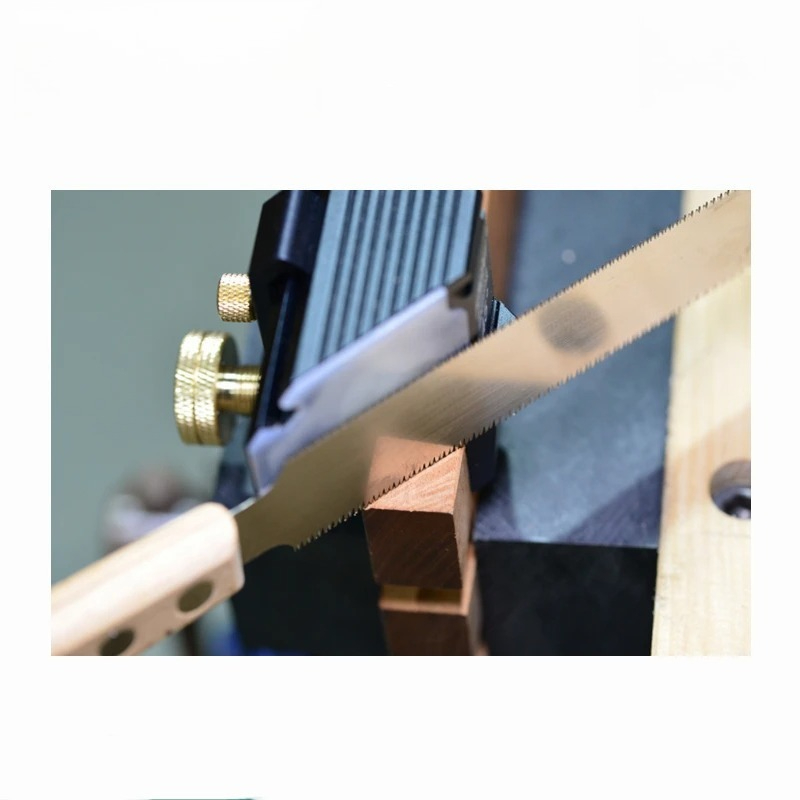 Hongdui ダブテール磁気式 45度/90度ソー ガイド - Dovetail Saw Fine のレビューと価格